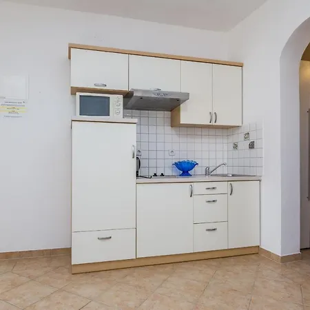 Apartment With A Parking Space - 19126 Vir