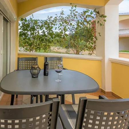 With A Parking Space - 19126 Apartment *