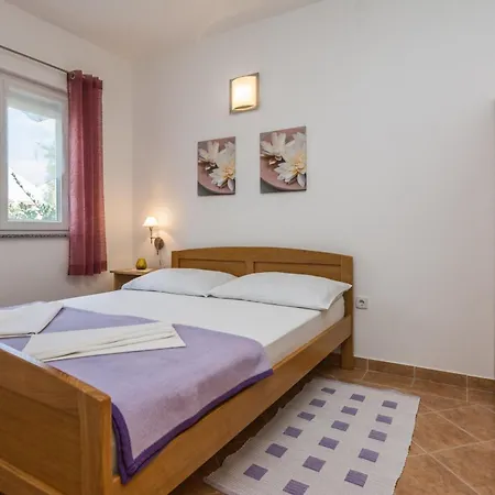 With A Parking Space - 19126 Apartment *